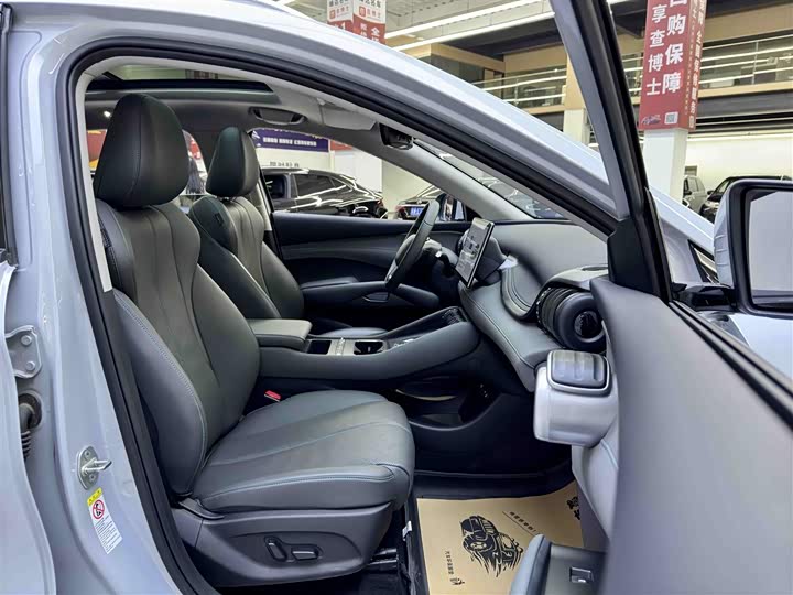 Фото 5 - BYD Yuan Plus