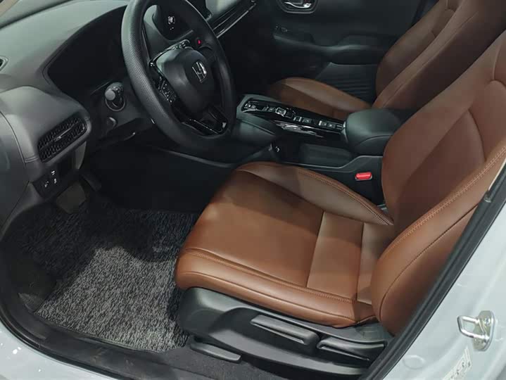 Фото 9 - Honda HR-V