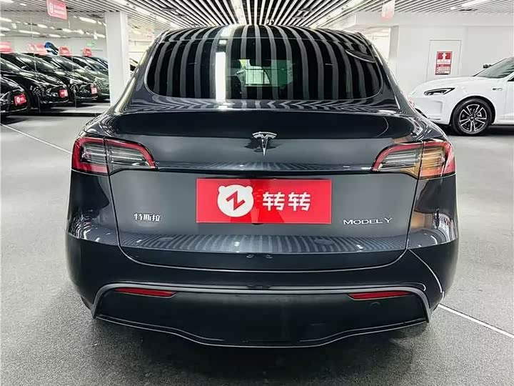 Фото 5 - Tesla Model Y