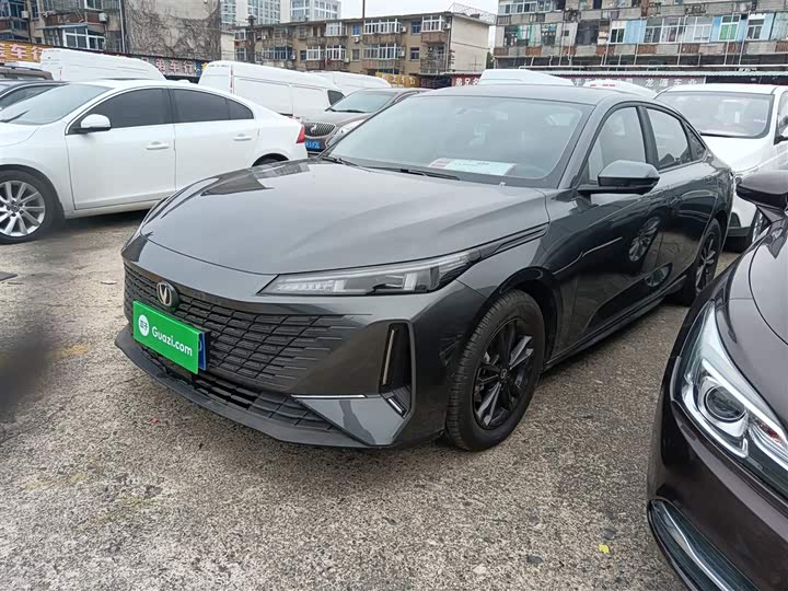 Фото 1 - Changan Yida