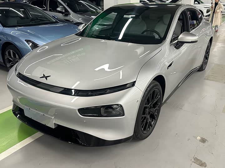 Фото 1 - XPeng P7