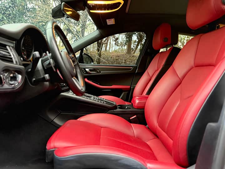 Фото 9 - Porsche Macan