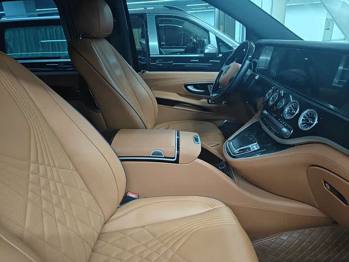 Фото 8 - Mercedes-Benz Vito