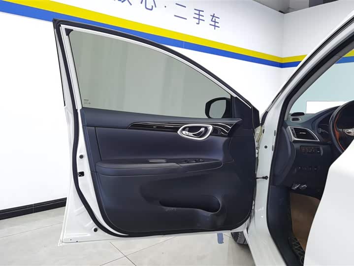 Фото 7 - Nissan Sylphy