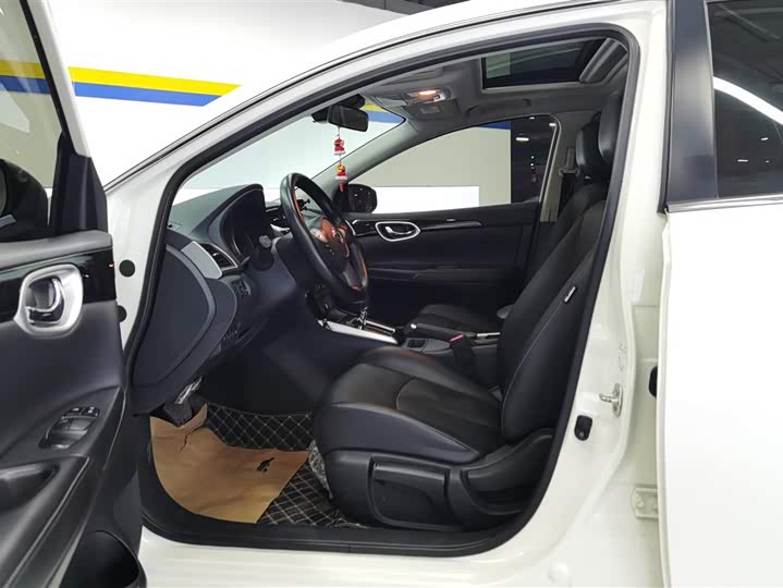 Фото 9 - Nissan Sylphy