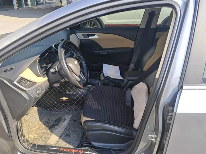 Фото 8 - Chevrolet Monza