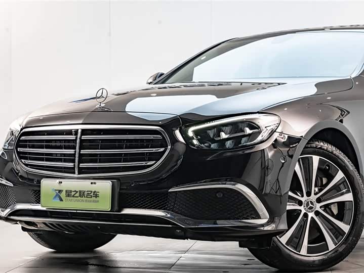 Фото 2 - Mercedes-Benz E-Class Hybrid