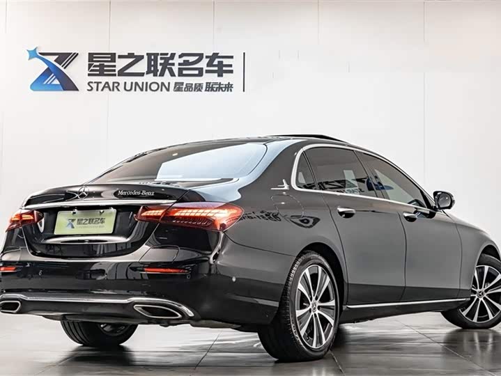 Фото 7 - Mercedes-Benz E-Class Hybrid