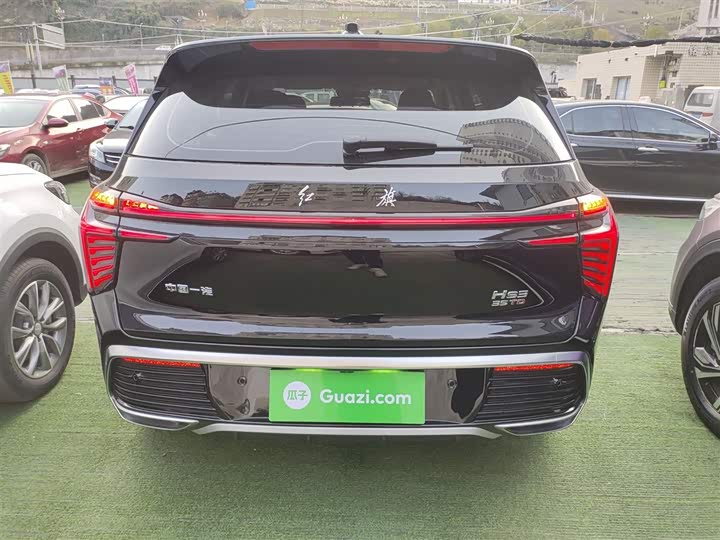 Фото 6 - Hongqi HS3