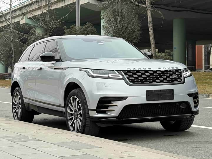 Фото 3 - Land Rover Range Rover Velar