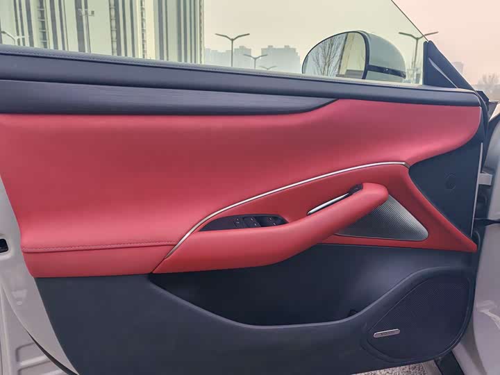 Фото 6 - Xiaomi SU7