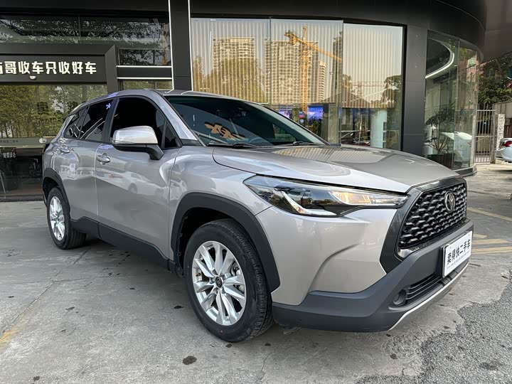 Фото 3 - Toyota Corolla Cross