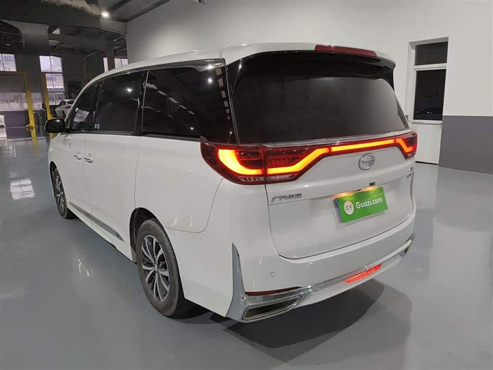 Фото 5 - GAC Trumpchi M8