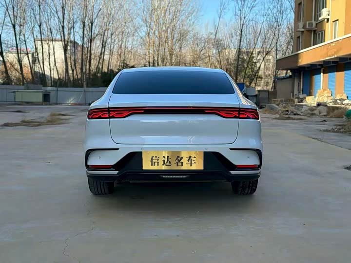 Фото 3 - BYD Han