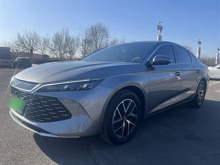 Фото 1 - BYD Qin L