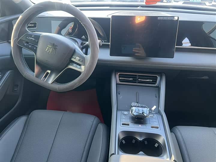 Фото 6 - BYD Qin L