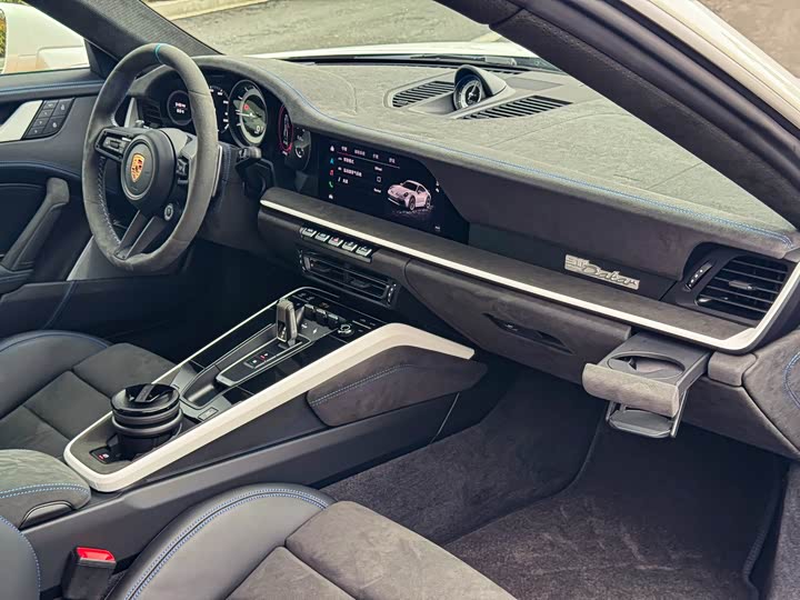 Фото 6 - Porsche 911