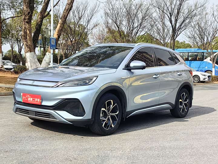 Фото 1 - BYD Yuan Plus