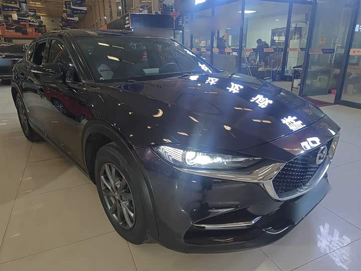 Фото 4 - Mazda CX-4