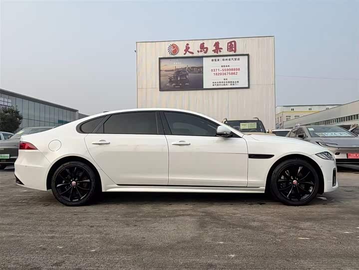 Фото 5 - Jaguar XF L