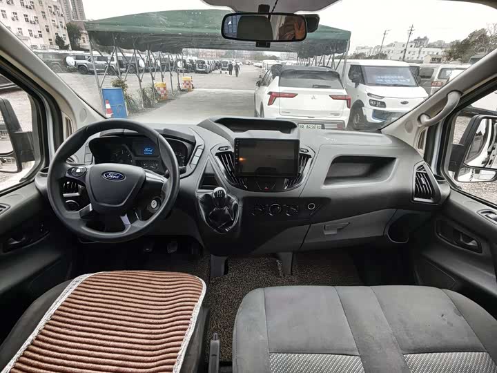 Фото 6 - Ford Transit