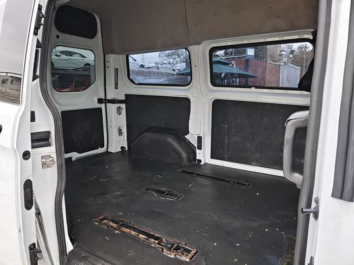 Фото 9 - Ford Transit