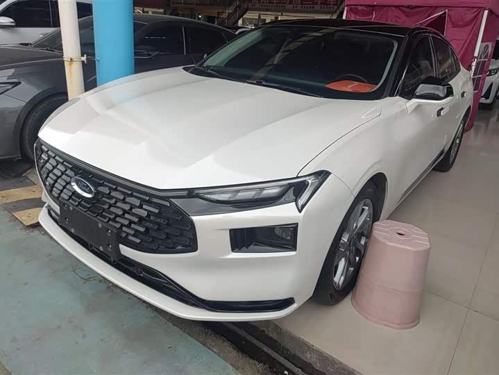 Фото 1 - Ford Mondeo