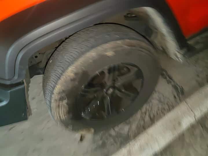 Фото 6 - Tank 300