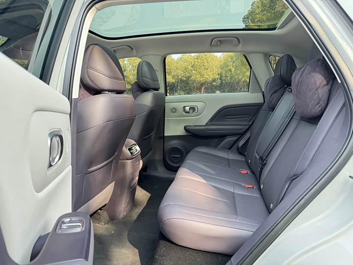 Фото 6 - Leapmotor B10