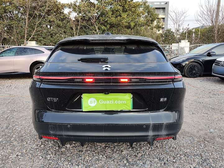 Фото 6 - Nio ET5T