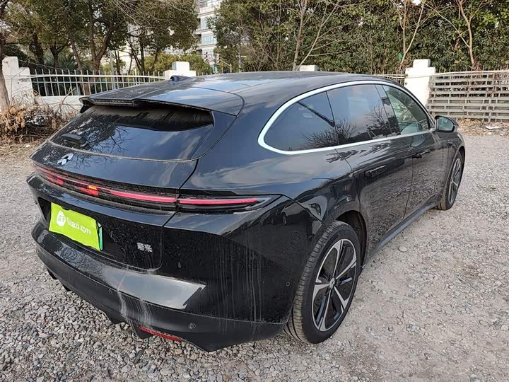 Фото 7 - Nio ET5T