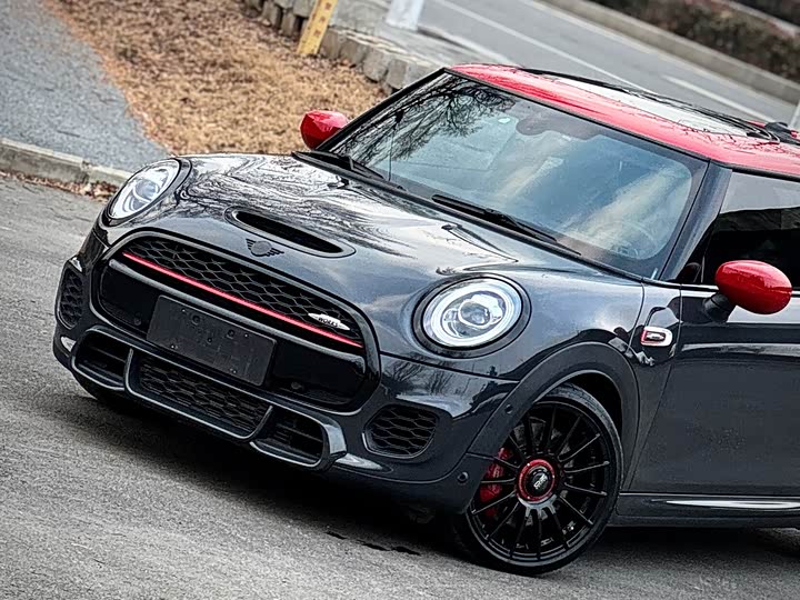 Фото 2 - Mini Mini JCW