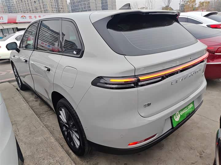 Фото 5 - Leapmotor C10