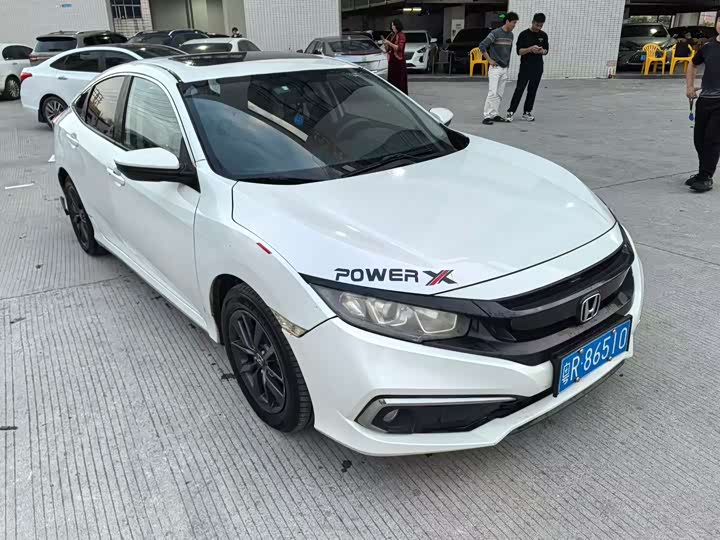 Фото 3 - Honda Civic