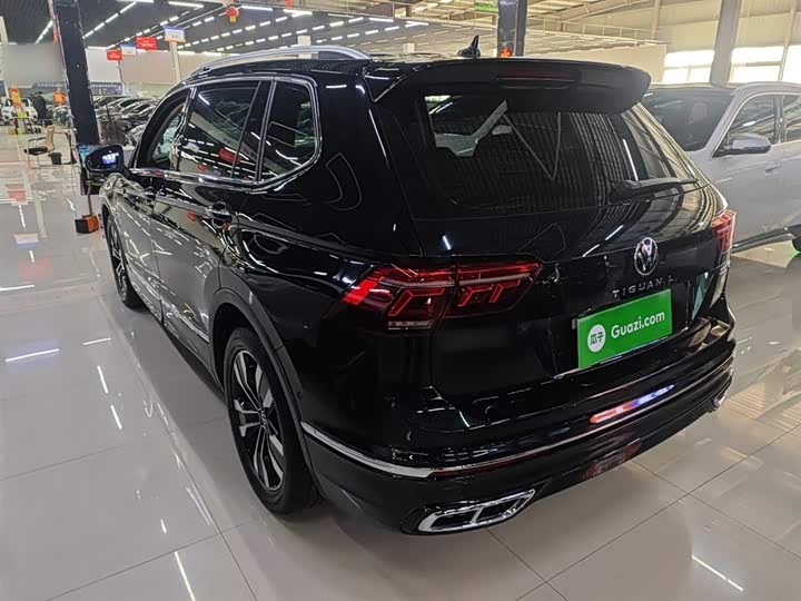 Фото 5 - Volkswagen Tiguan L Pro