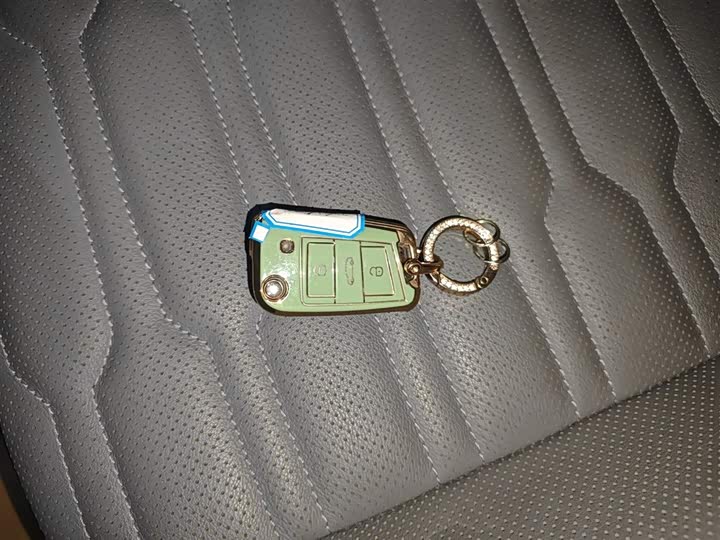 Фото 9 - Volkswagen Tiguan L Pro