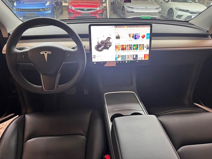 Фото 9 - Tesla Model Y