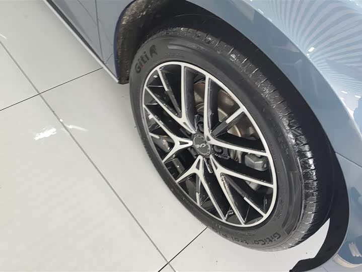 Фото 6 - BYD Seal 07 DM-i Hybrid