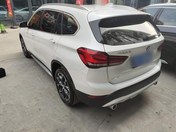 Фото 5 - BMW X1