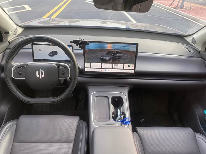 Фото 6 - Leapmotor C10