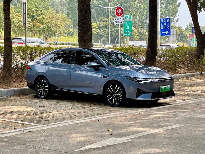 Фото 3 - XPeng P5