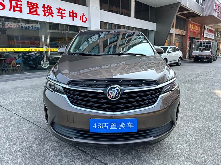 Фото 2 - Buick GL8 ES