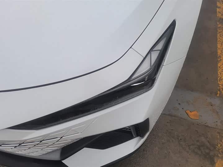 Фото 5 - Changan UNI-V