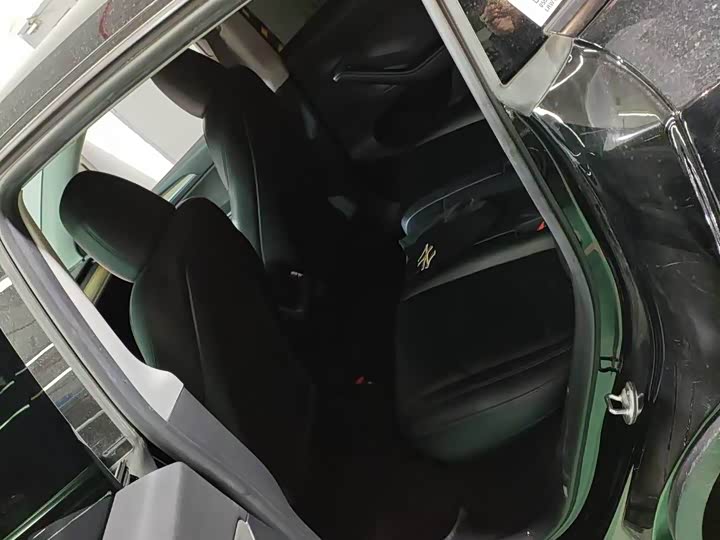 Фото 4 - Tesla Model Y