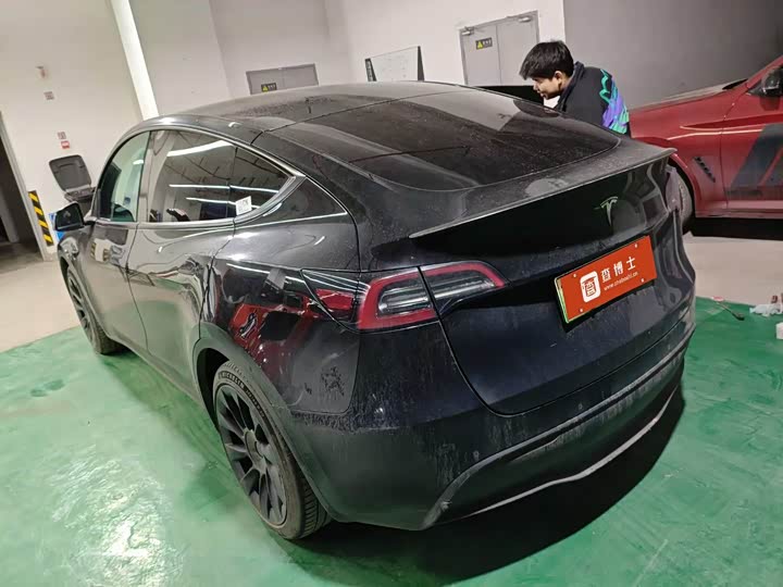 Фото 5 - Tesla Model Y