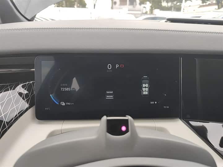 Фото 4 - Zeekr 009