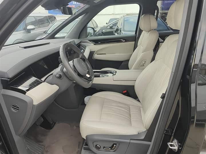 Фото 7 - Zeekr 009