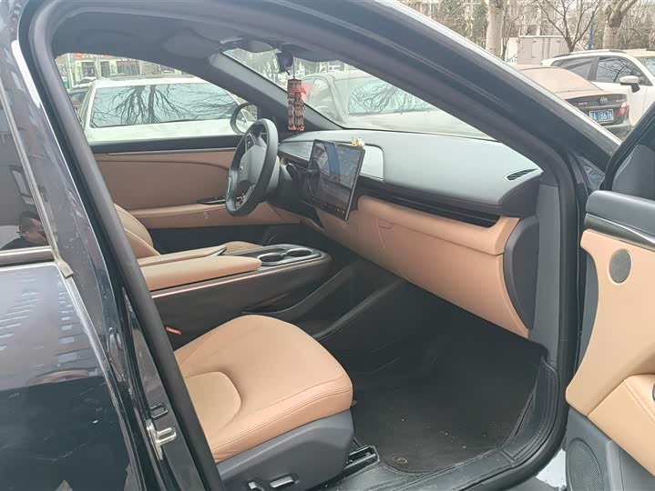 Фото 8 - BAIC Arcfox Alpha T5