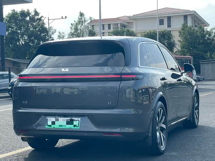 Фото 6 - LiXiang L7