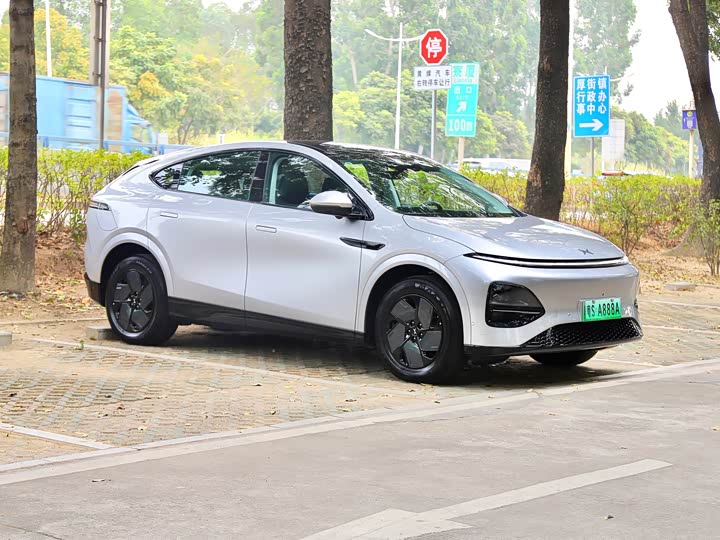 Фото 3 - XPeng G6